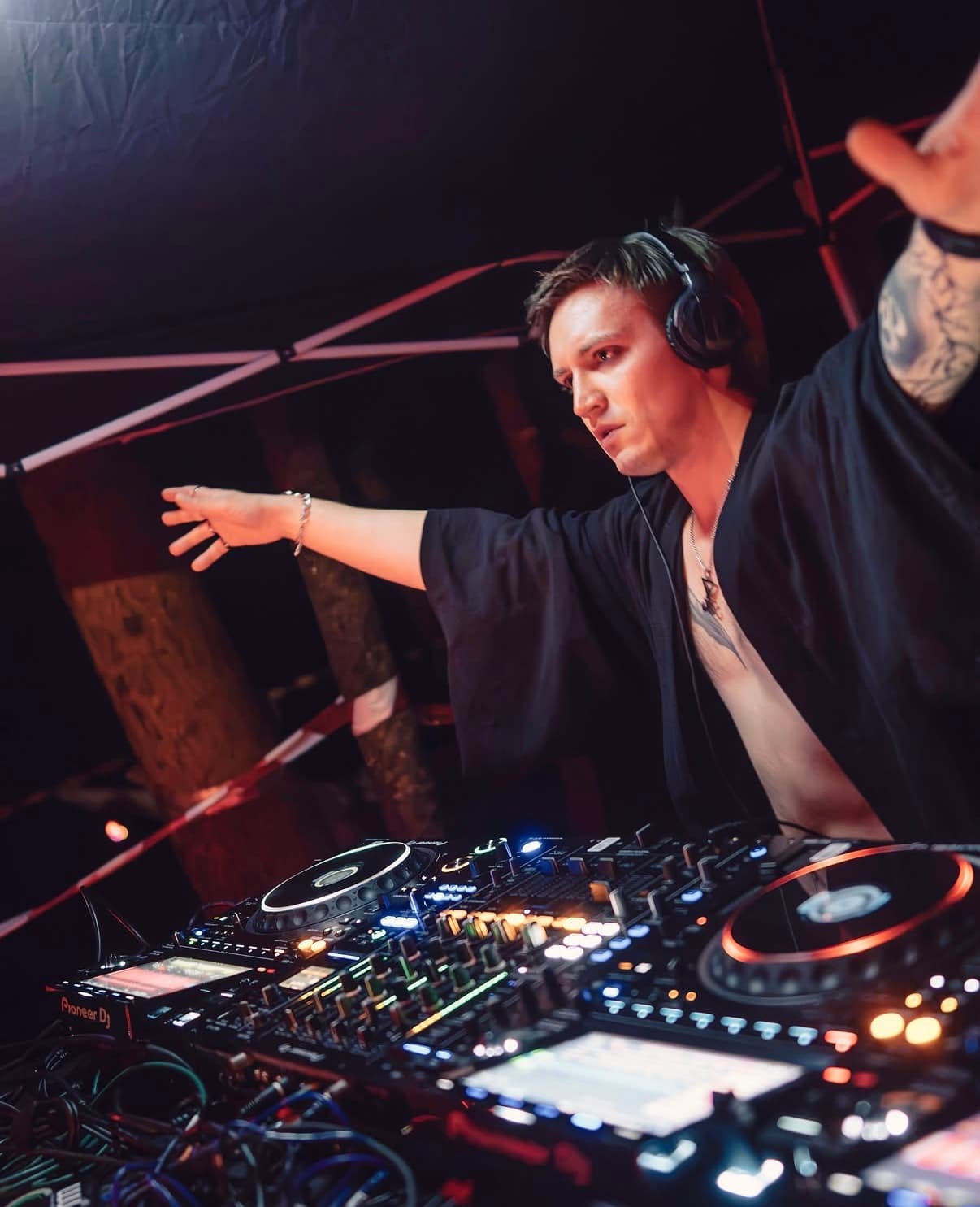 KOLATERAL B2B EDITION PART II — photo 2