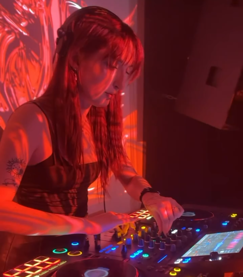 FEMME FREQUENCIES
