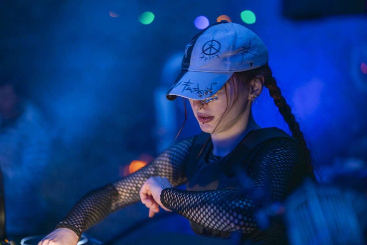 FOREST RAVE KOLATERAL